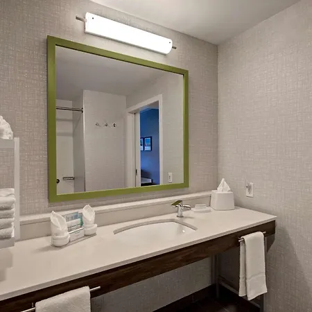 Hampton Inn Brockville, On Exterior photo